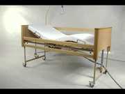 Медицинская кровать с электро приводом Arminia 3